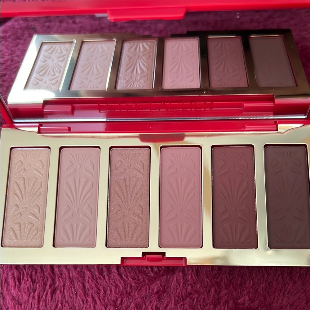 Estée Lauder eye shadow collection.Pink and Gold New never used - Picture 3 of 4
